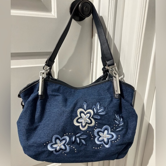 Vintage America Handbags - 🍎🍎SOLD🍎🍎Y2K Denim Embroidered Floral Shoulder Bag Boho 2000s Blue Jean Purse